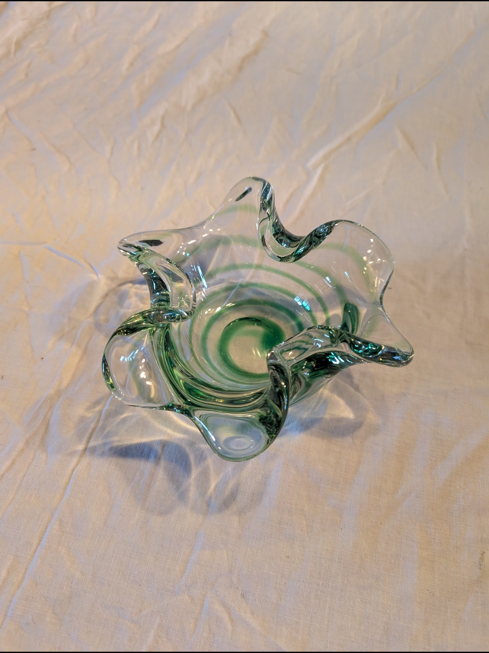 2/60$ Vintage Green Glass Ruffled Bowl